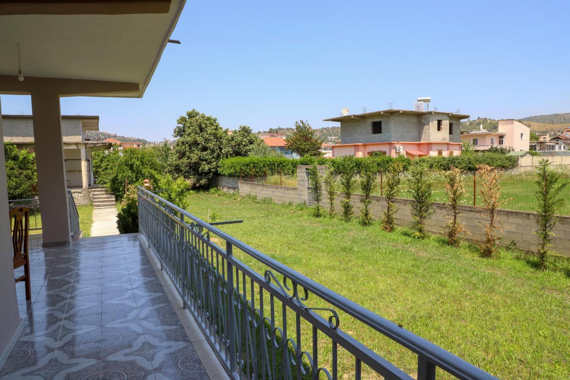 Villa Fjorentin Berat Exterior foto
